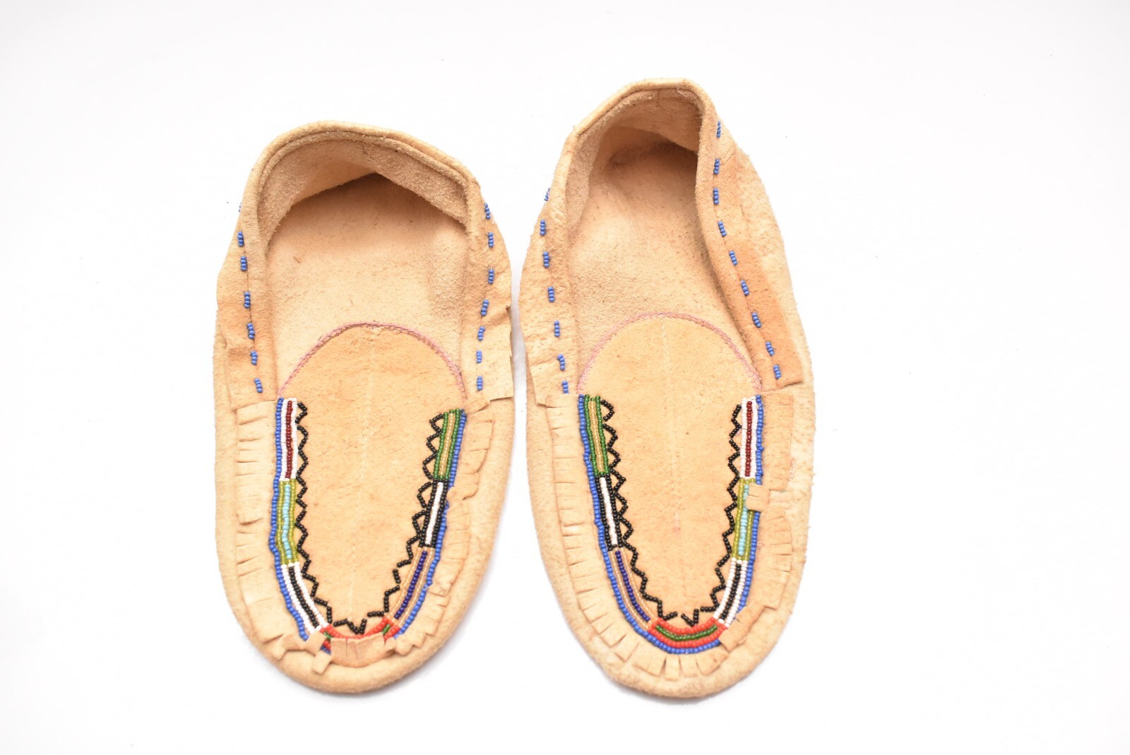 Vintage Native American Lakota Sioux Leather Beaded Moccasins 9"