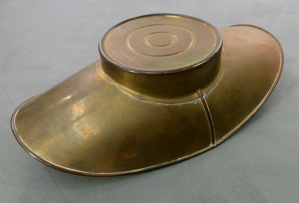 SCALE PAN brass UNUSUAL BASE counter top SCOOP n POUR