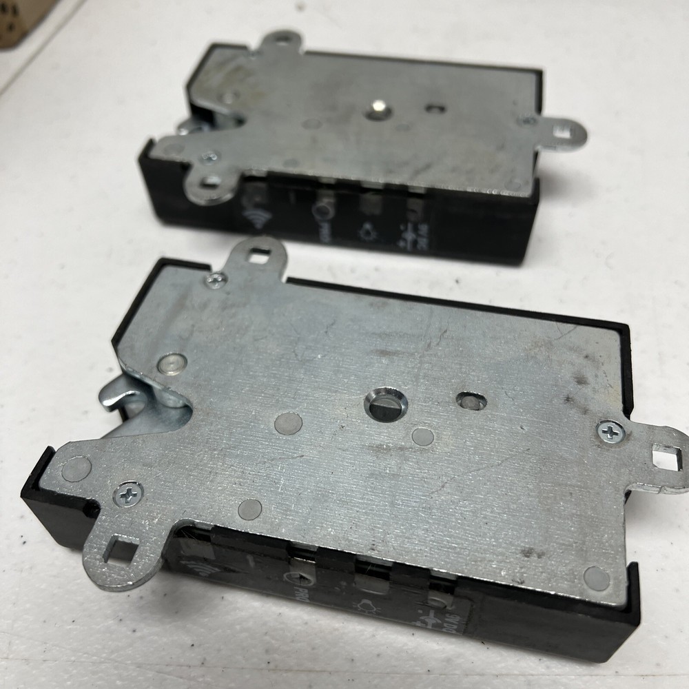 2x Nama Listed model CL100 Vending Machine Latch Lock Wifi 9v DC - Untested READ