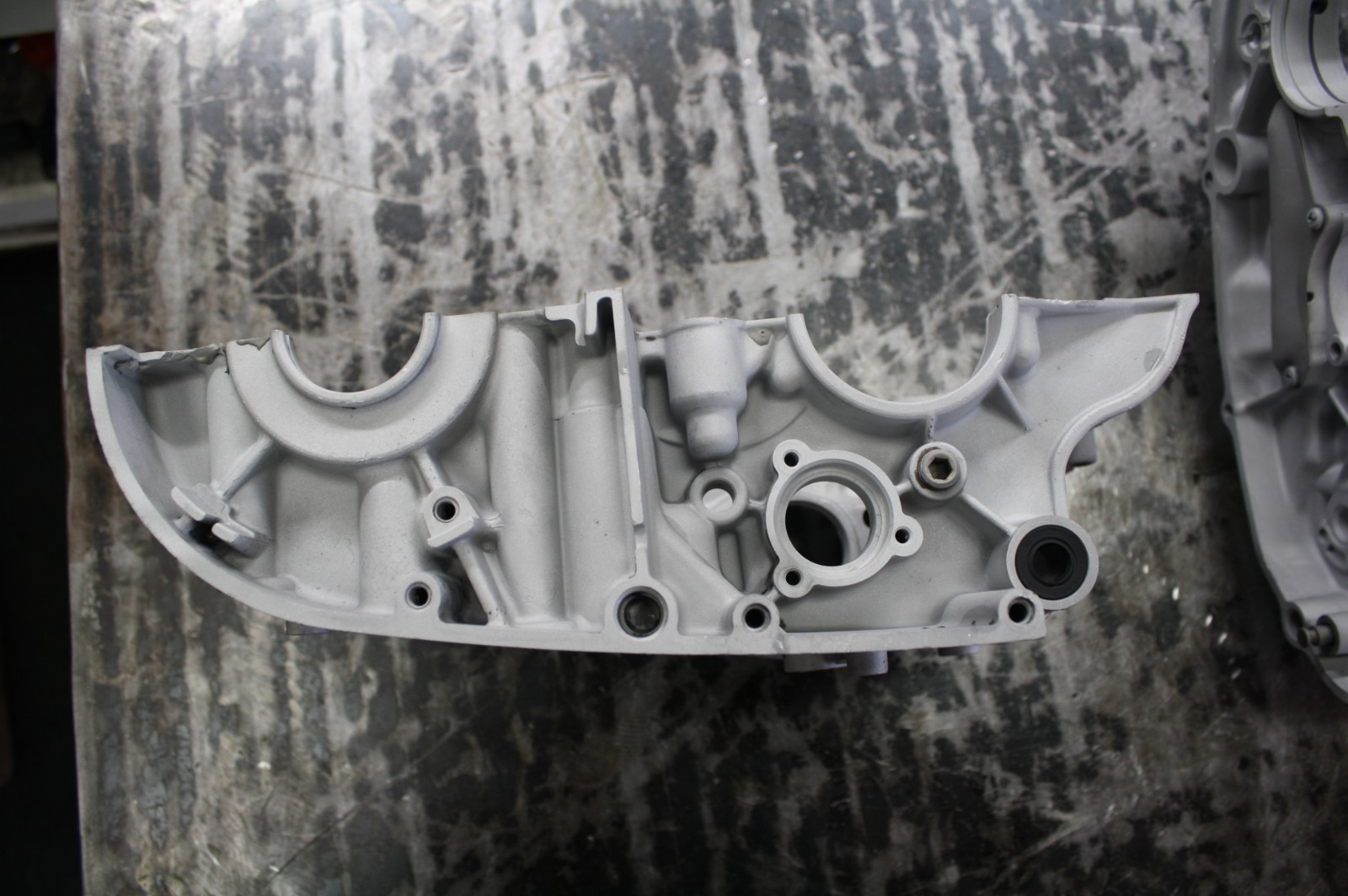 YAMAHA BANSHEE MATCHING OEM CASES BANSHEE UPPER CASE BANSHEE LOWER ENGINE CASE