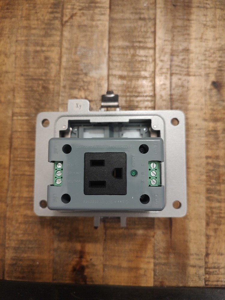 GracePort H-RF0-K3 Receptacle