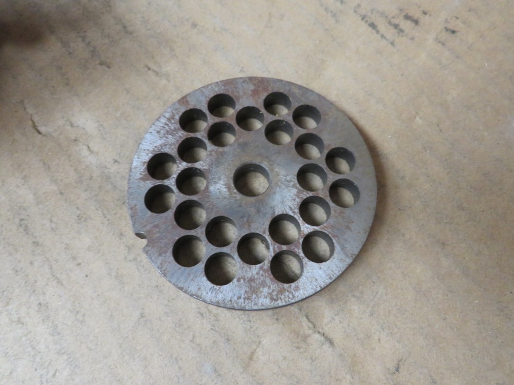 Hobart grinder Plate, 3/8", #22,