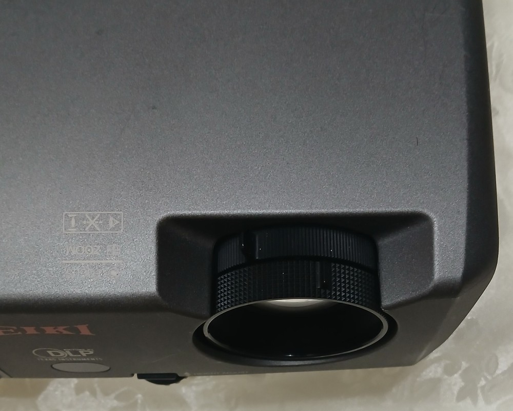 EIKI EIP-2600 DLP Projector