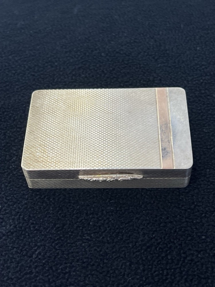 Gallagher Hallmarked Sterling Silver Engine Turned Snuff Box