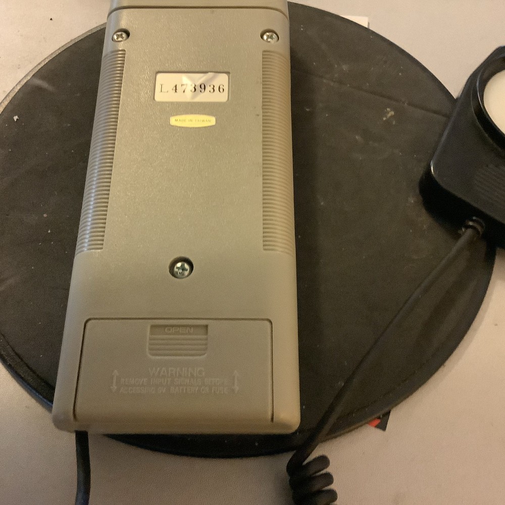 Lutron LX-102 Light Meter w/Sensor, Case