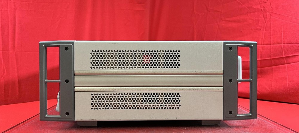 Fluke 5500A Opt. SC300 Multi-Function Calibrator, 9675016