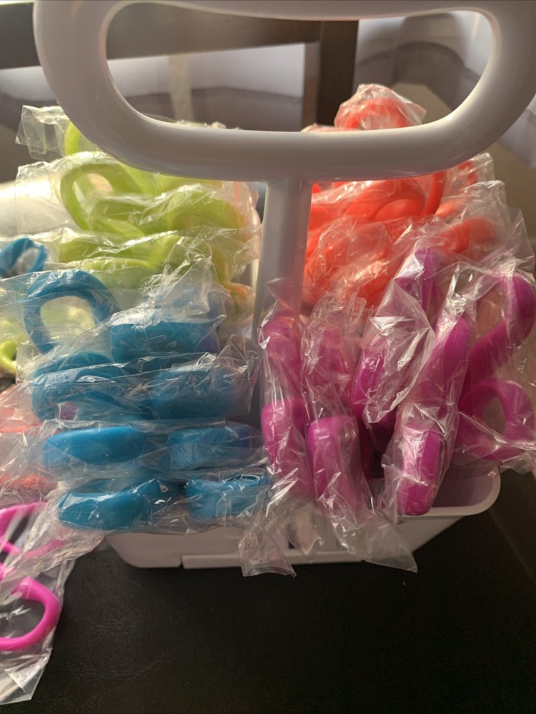 Stanley Guppy Scissors 24 In Removable Caddy