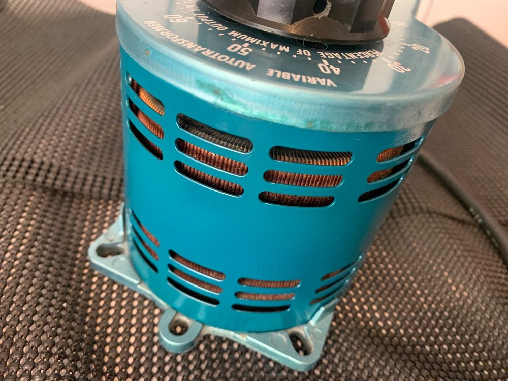 Staco Energy Variac Variable Autotransformer, 3PN1010 (0-140V)