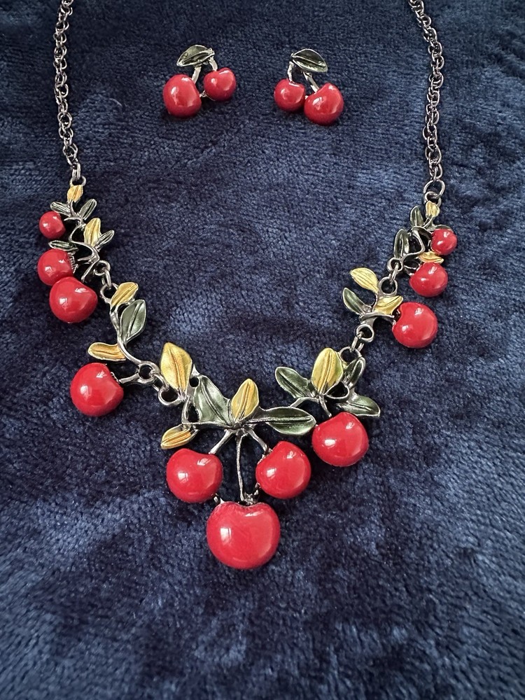 Cherry Necklace Set
