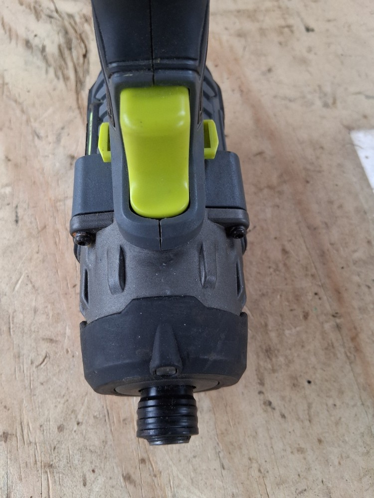 Master Mechanic 20v Impact Drill