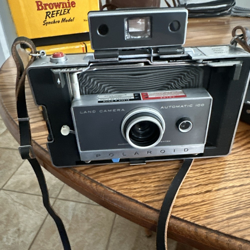 Vintage Polaroid Automatic 100 Land Camera Untested