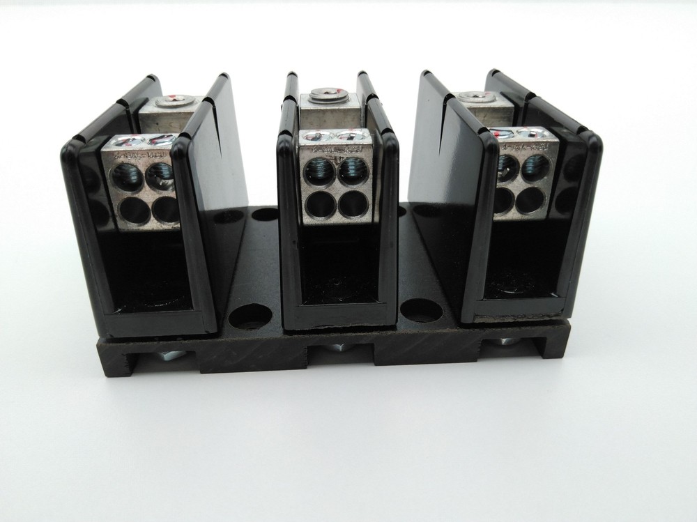 Bussmann PDB220-3 Power Distribution Block