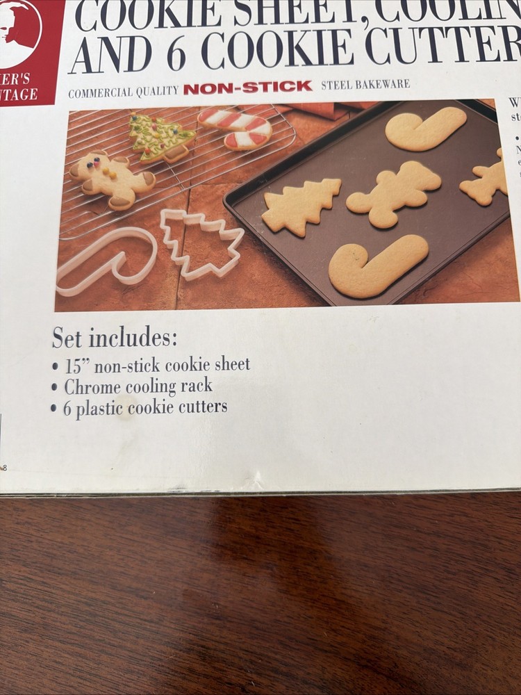 Baker’s Advantage Cookie Sheet, Cooling Rack And 6 Cookie Cutters *NIB*