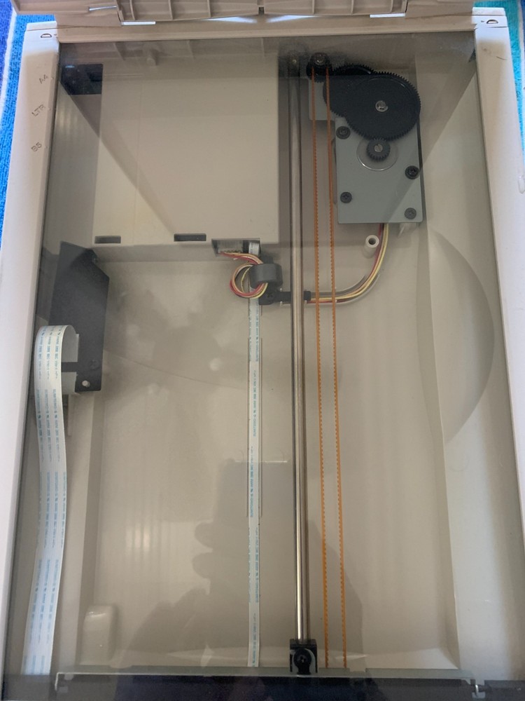 Canon CanoScan FB 620U Flatbed Scanner-Used-USB