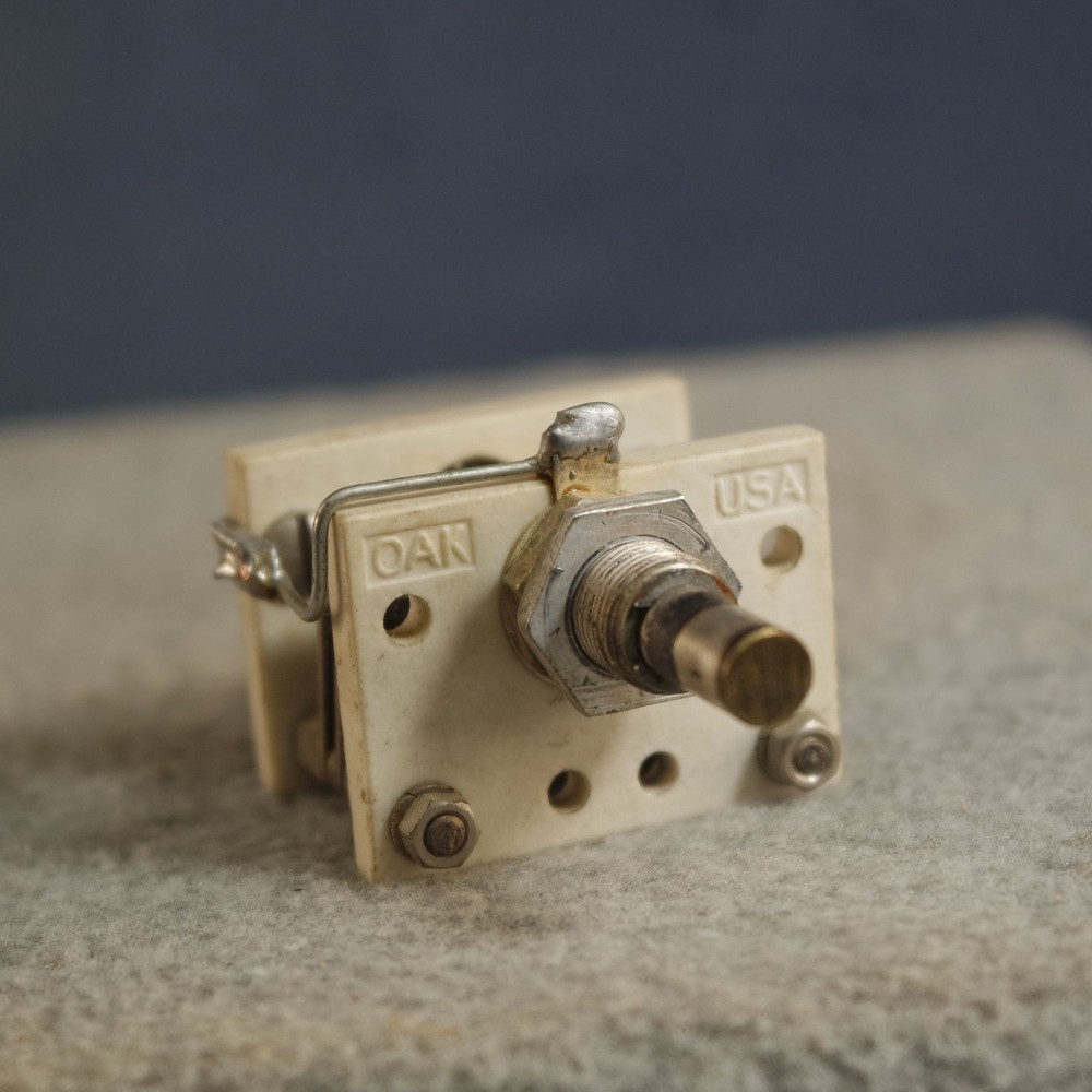 OAK Precision High Stability Variable Capacitor 4-25 Pico-Farad p/n 351-1039 #2