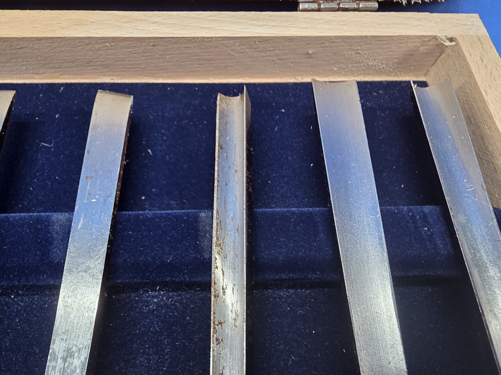 Vintage FREUD CS-112 12-Piece Woodworking Carving Chisel Set