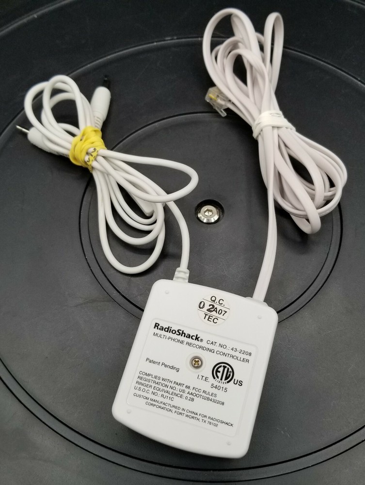 RADIO SHACK MULTI-TELEPHONE RECORDING CONTROLLER CAT. NO# 43-2208