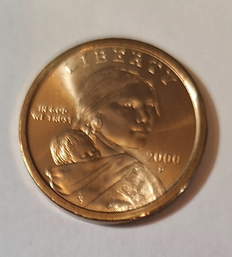 2000 P Sacagawea Native  American Dollar Coin Uncirculated From US Mint roll.