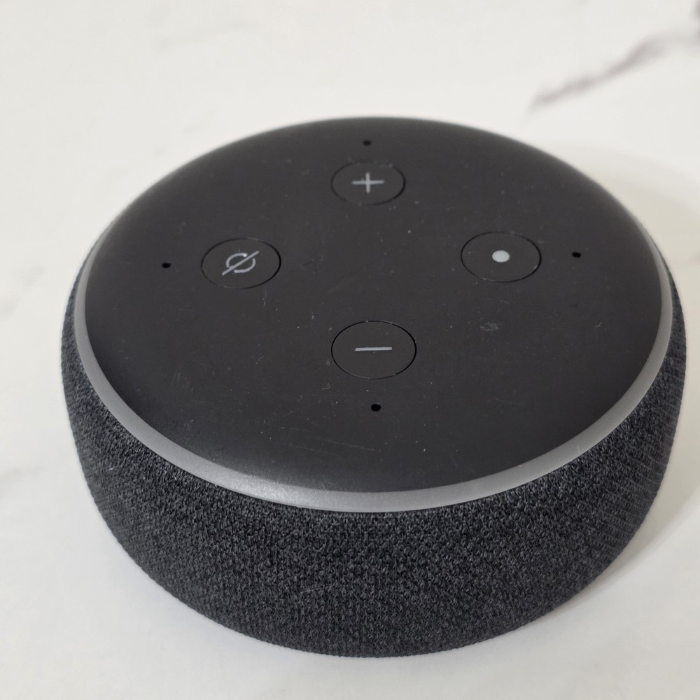 Amazon C78MP8 Black Echo Dot 3rd Gen Smart Speaker Alexa No Power Supply