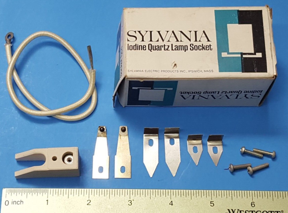 SYLVANIA Iodine Quartz Lamp Socket