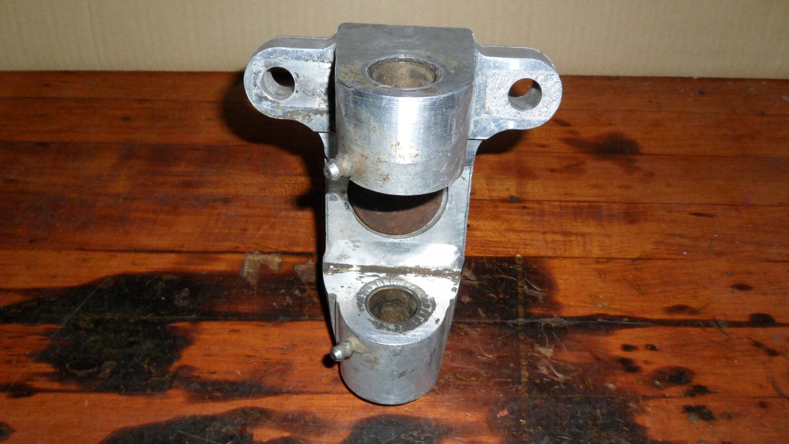 Forged Aluminum Sprint Car Stock Height Long Stepped Spindle USAC ASCS