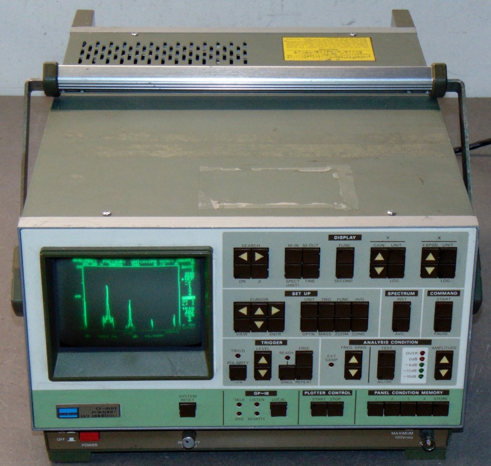 ONO SOKKI CF-300 PORTABLE FFT ANALYZER