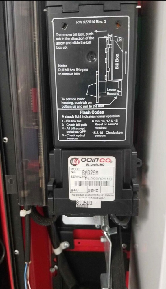 used vending machine red USI 3053