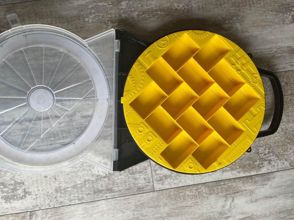 2014 Thomas The Train & DC Comics Super Heroes Case