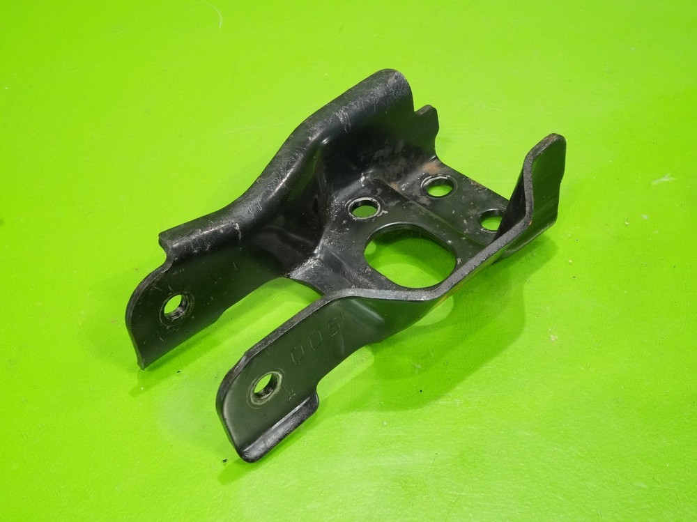 95-99 Eclipse GST GSX OEM 4G63 rear back engine mount bracket AT auto trans