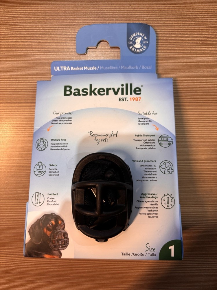 Baskerville Small Black Ultra Basket Dog Muzzle Black Size 1