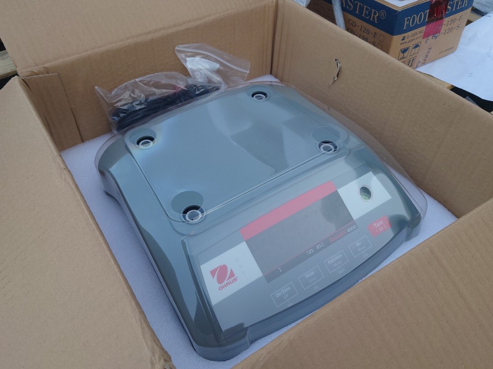 OHAUS R41ME3 RANGER 4000 COMPACT BENCH SCALE