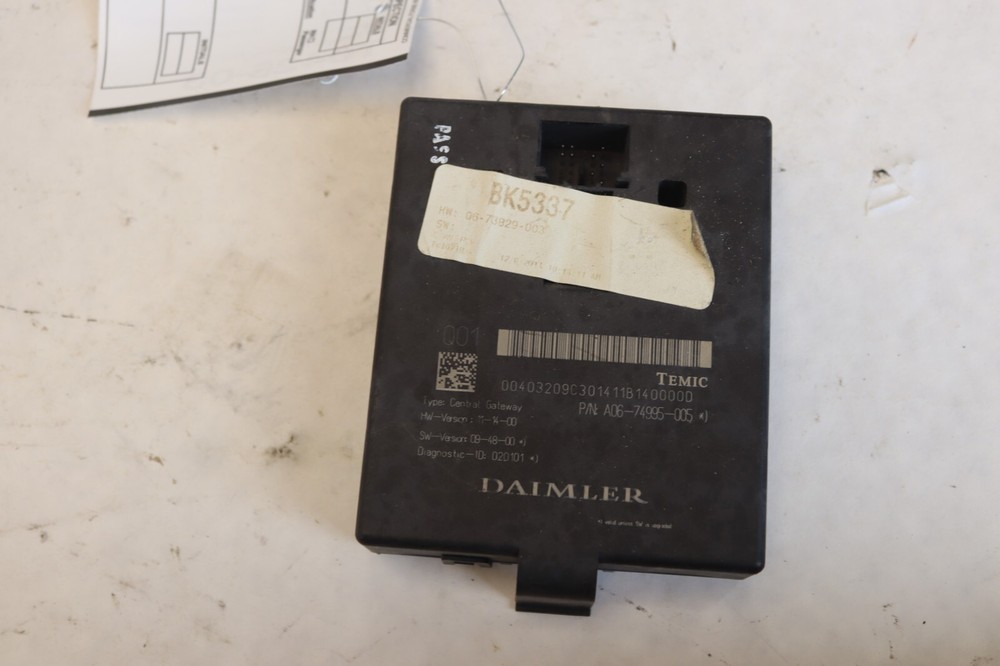 2008-2017 FREIGHTLINER CASCADIA 125 DAIMLER CHASSIS CONTROL MODULE UNIT OEM