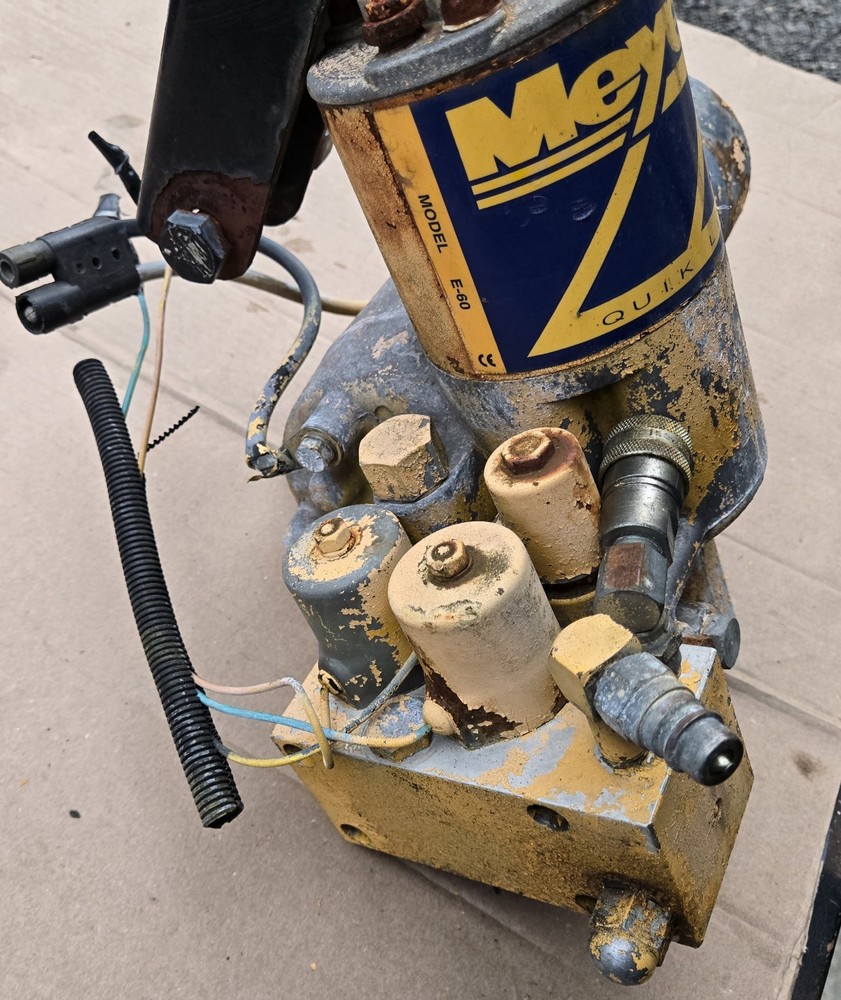 Meyer E-60 Snow Plow Pump