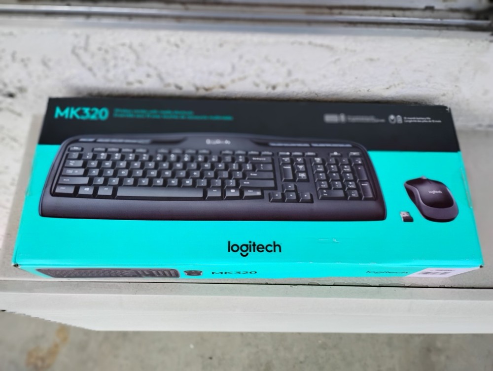 Logitech MK320 (920002836) Wireless Keyboard and Mouse Combo