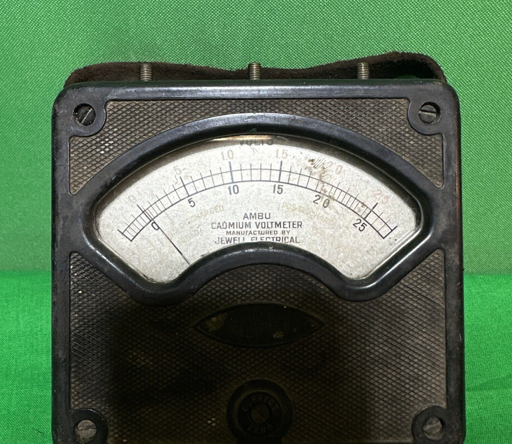 VINTAGE JEWELL ELECTRICAL INSTRUMENT AMBU CADMIUM VOLTMETER Untested