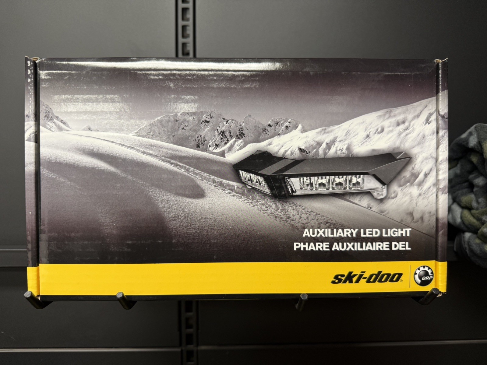 NEW Ski-Doo Auxiliary LED Light REV Gen4 (Narrow)) 860201818