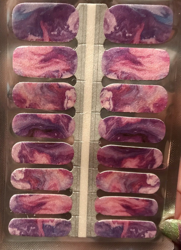 Color Nail Polish Strips, 16ct. Marbled 2. RESAD DESCRIPTION BELOW
