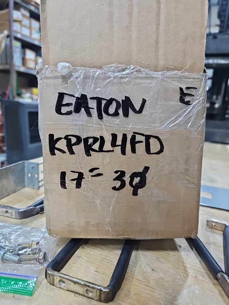 Eaton KPRL4FD 17" COVER Hardware Kit