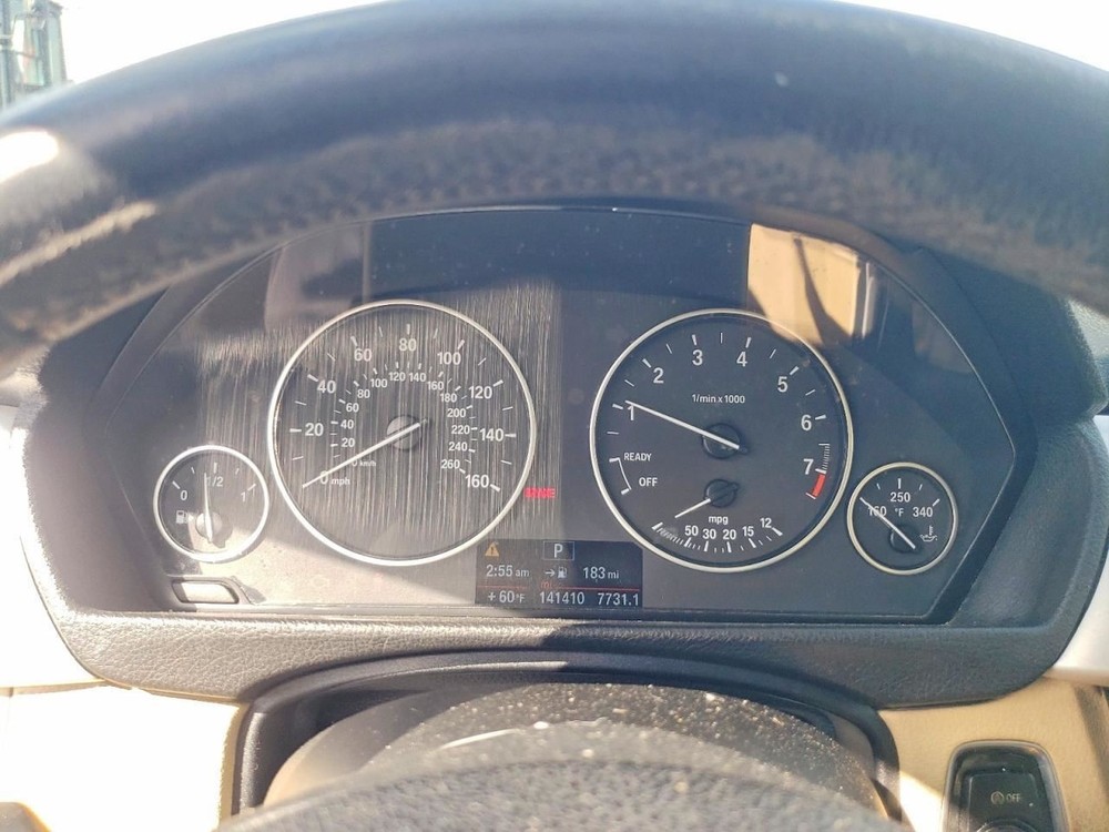320I 2014 Glove Box 4994309