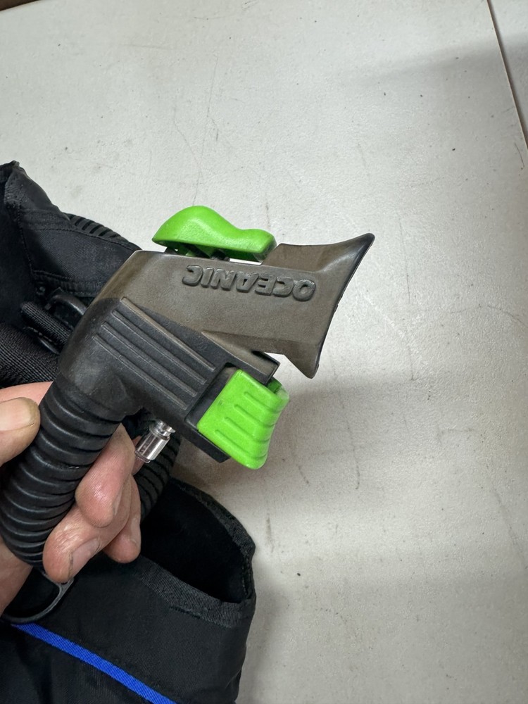 Oceanic Bioflex BCD Size M