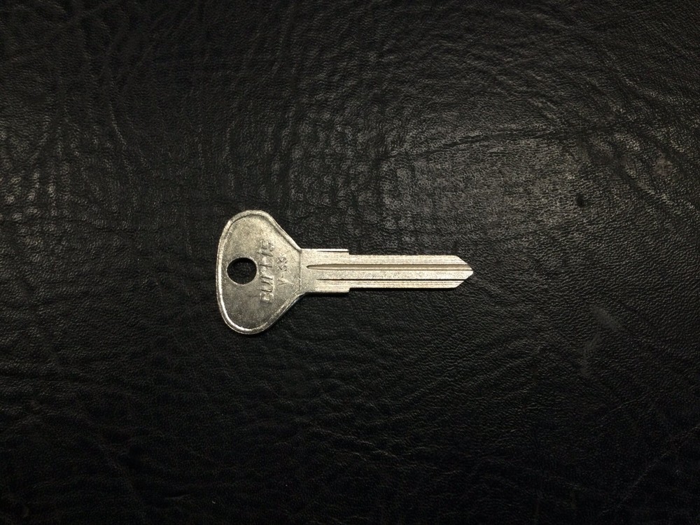 AirCooled Vanagon Key Blank  80-92  Prt# V-33