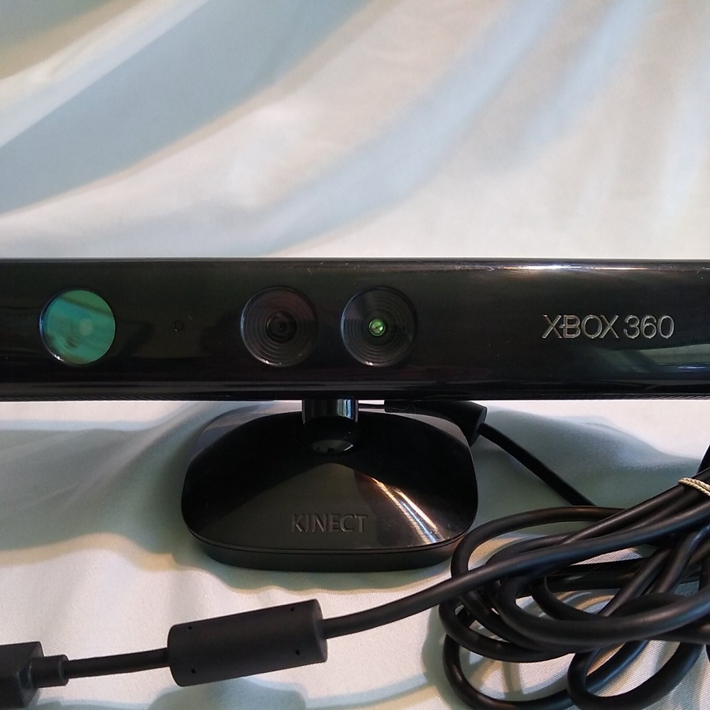 Microsoft Kinect Sensor for XBox 360