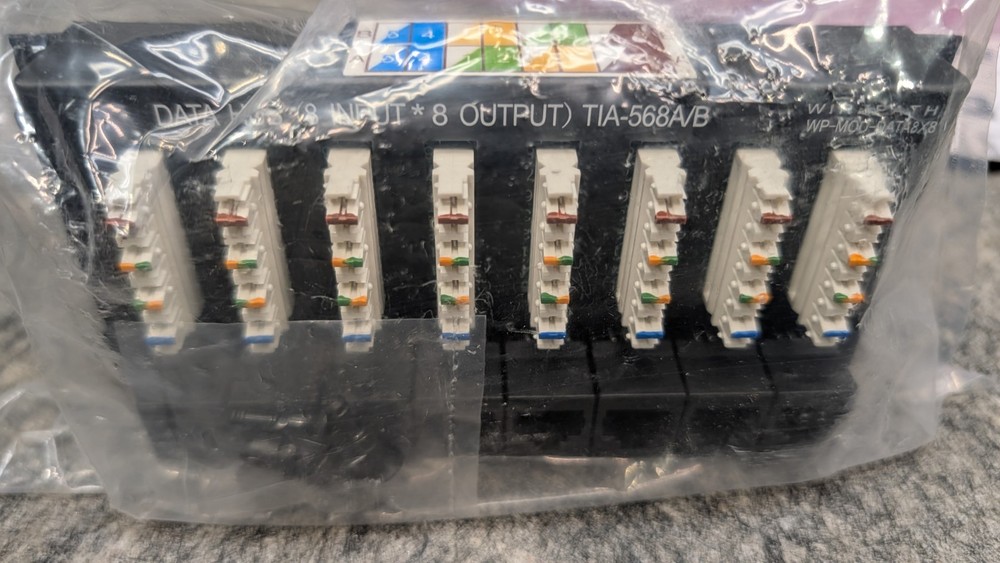Wirepath Data Patch Module WP-MOD-DATA8x8, 110 punchdown to RJ45 Jack Connection