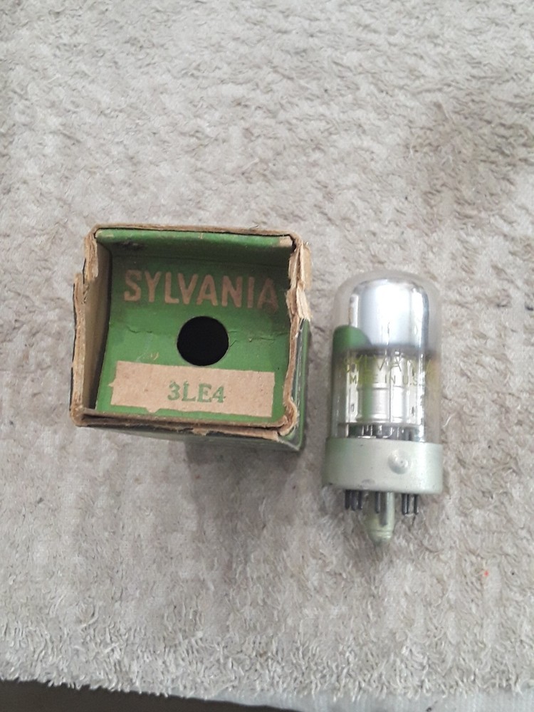 NOS Sylvania 3LE4 Vacuum tube