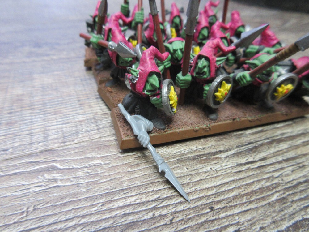 Warhammer Orcs Night Goblin regiment painted (16)
