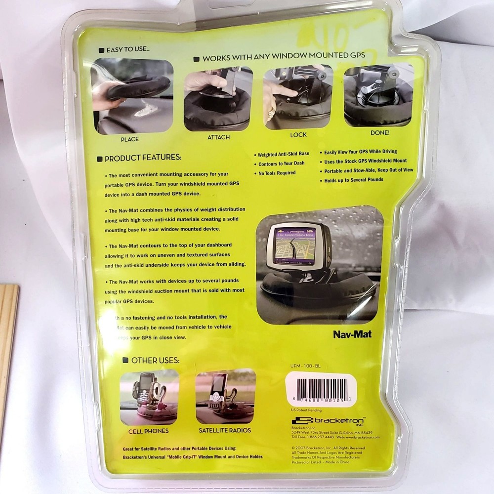 Bracketron Nav-Mat Universal Phone and GPS Dash Mount