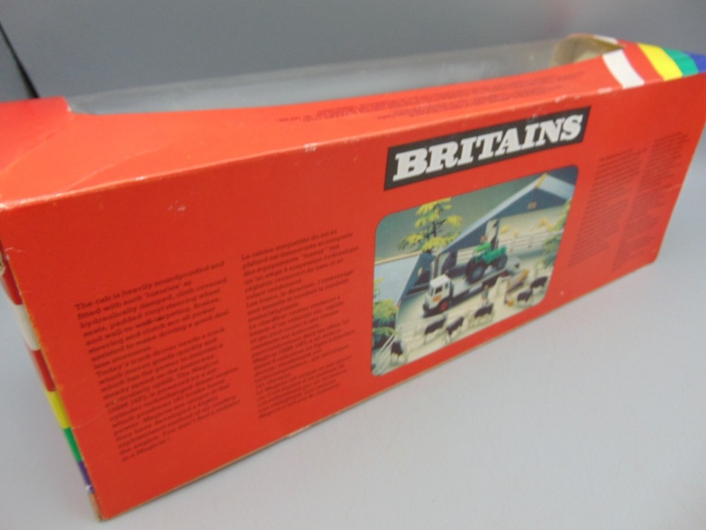 BRITAINS 9582 FLATBED TRANSPORTER - VINTAGE BOXED MODEL