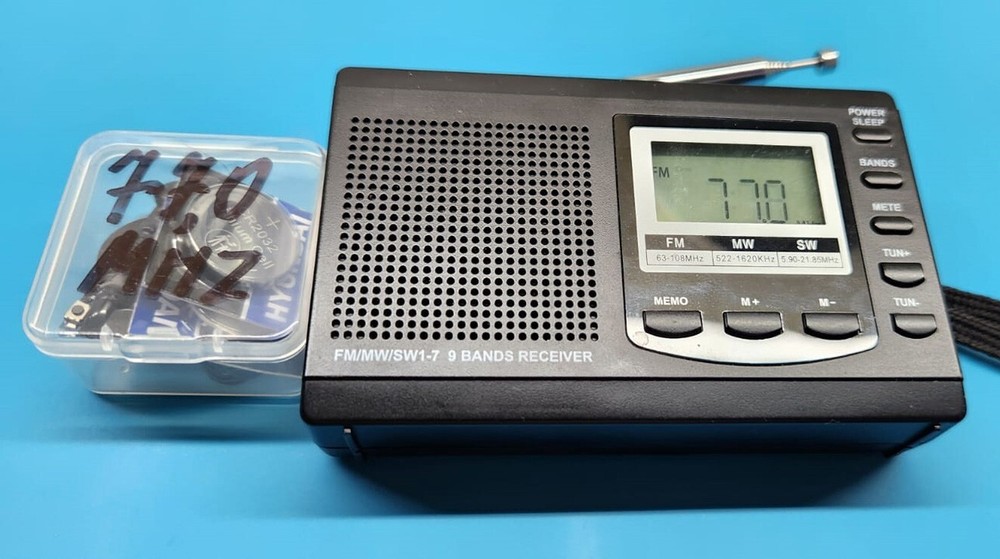 SET - Micro Spy Bug operating outside FM broadcasting area & special FM receiver