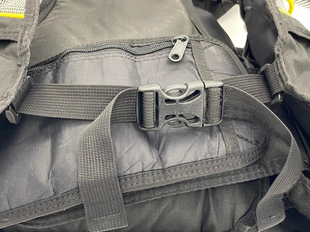 SeaQuest Passport BCD Bouyancy Compensator Vest Small