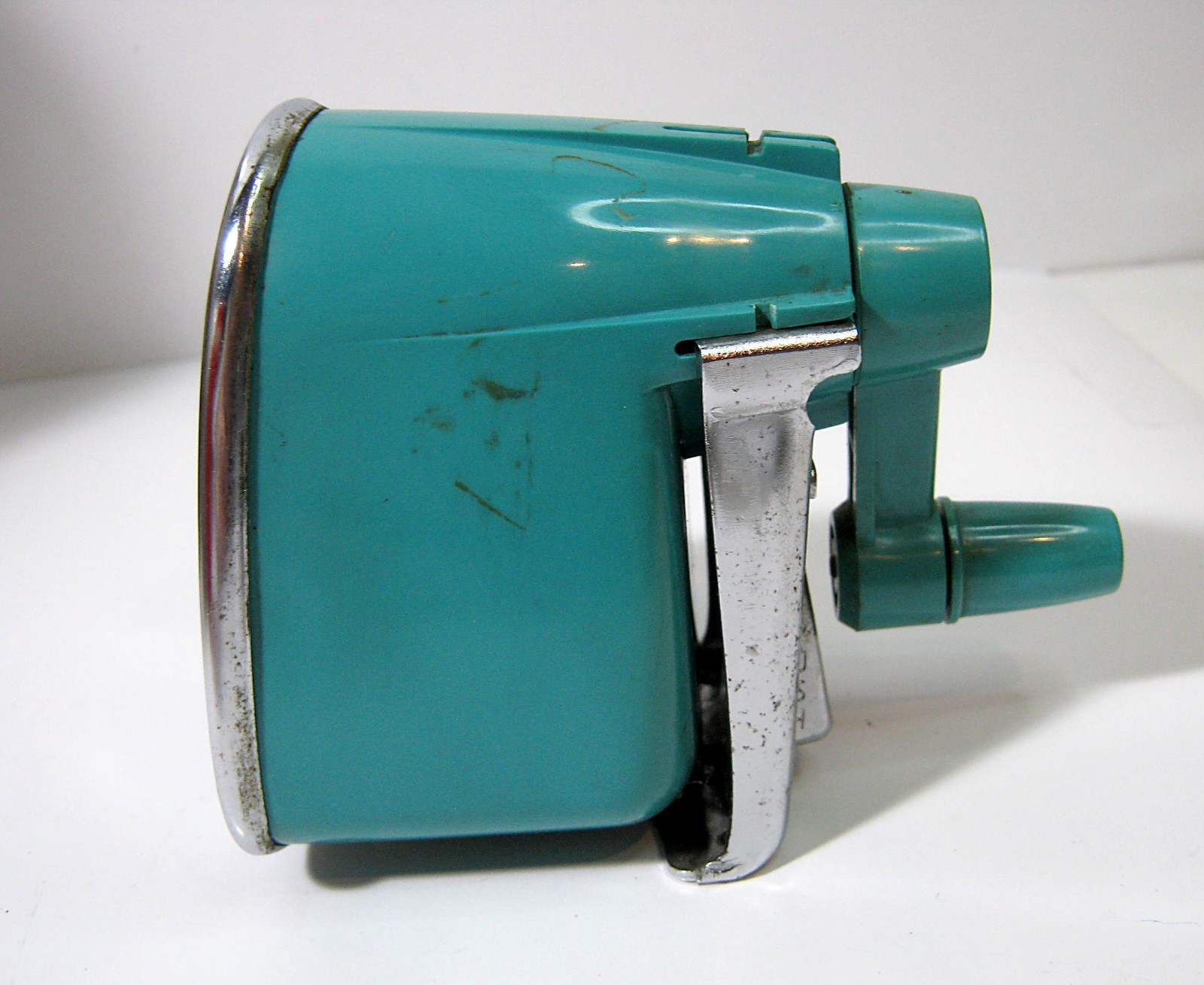 Vintage Swingline Model V Turquoise Pencil Sharpener